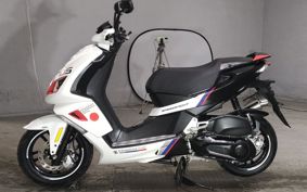 PEUGEOT SPEEDFIGHT 125 ..