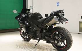 YAMAHA YZF-R1 2013