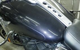 HARLEY FLBS 1870 2017