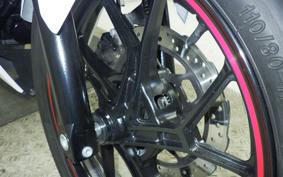 SUZUKI GSX250 R
