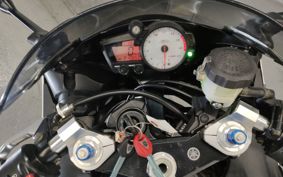 YAMAHA YZF-R6 2003 RJ05
