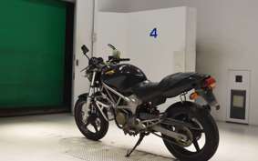 HONDA VTR 250 MC33