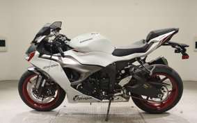 KAWASAKI NINJA ZX-6R A 2025