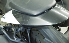 SUZUKI GSX-S750 2019