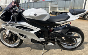 YAMAHA YZF-R6 2011 RJ16