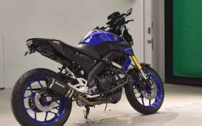 YAMAHA MT-15