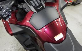 HONDA GL 1800 GOLD WING TOUR DCT 2025 SC79