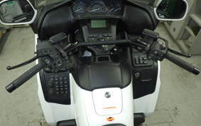 HONDA GL 1800 GOLD WING 2013 SC68