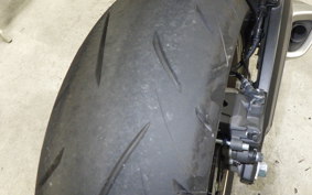 HONDA CB650R E-Clutch 2025 RH17