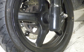 YAMAHA CYGNUS 125 XSR 2