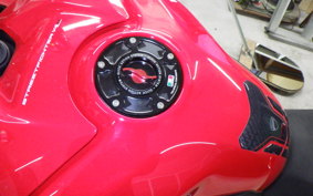 DUCATI STREETFIGHTER V4 S 2021