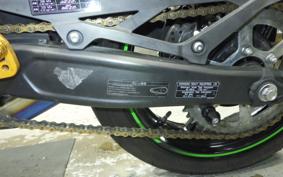 KAWASAKI ZX-25R 2005 ZX250E