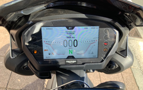 TRIUMPH  TRIUMPH  STREET  TRIPLE RS 2021 HDA554