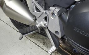 HONDA VFR800X 2015 RC80