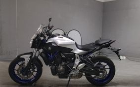 YAMAHA MT-07 2015 RM07J