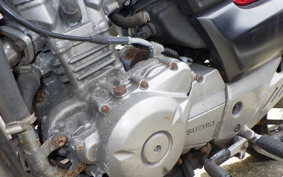 SUZUKI GSR250