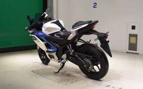 YAMAHA YZF R-3 2025 RH25J