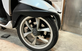 YAMAHA TRICITY 125 SE82J