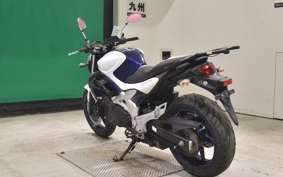 SUZUKI ｸﾞﾗﾃﾞｨｳｽ400 2010 VK58A