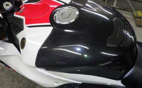 YAMAHA YZF-R1 2024 RN65J