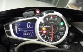 TRIUMPH DAYTONA 675 R 2012