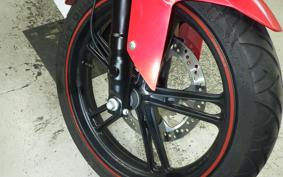 YAMAHA YZF-R125