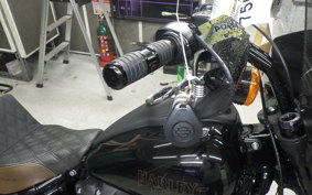 HARLEY FXLRS1870 2021