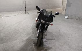 YAMAHA FZ400 4YR