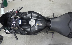 YAMAHA YZF-R1 2018