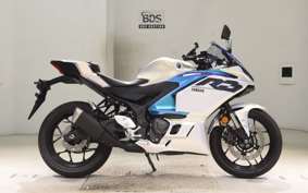 YAMAHA YZF R-3 2025 RH25J
