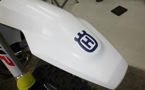 HUSQVARNA TE150I 2003