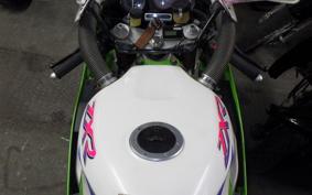 KAWASAKI ZXR750 R 1992 ZX750J