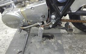 YAMAHA SR400 Gen.3 2004 RH01J
