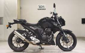 YAMAHA FZ25 2017