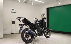 SUZUKI GSX-S150 2013