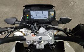 BMW G310R 0G01
