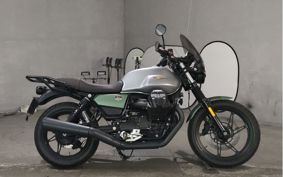 MOTO GUZZI V7 2 STONE 2022 ..