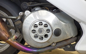 SUZUKI GSR125
