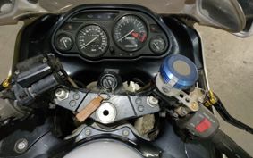 KAWASAKI ZZR1100 ZXT10D