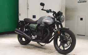 MOTO GUZZI V7 STONE 2022