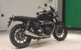 TRIUMPH STREET TWIN 2021