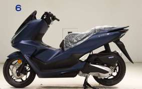 HONDA PCX 125 2004 JK05