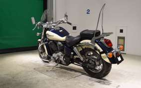 HONDA SHADOW 750 Gen. 2 2000 RC44
