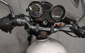 YAMAHA XJ750 E 5G8