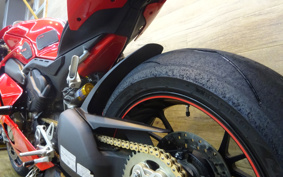 DUCATI PANIGALE V4 S 2018 DA00A