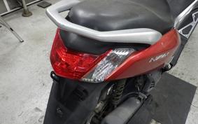 YAMAHA N-MAX SE86J