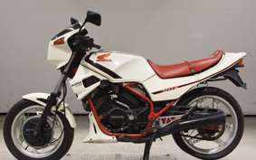 HONDA VT250FC MC08