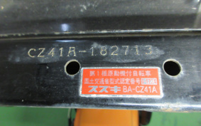 SUZUKI CHOINORI CZ41A