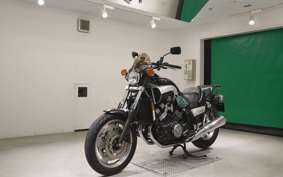 YAMAHA VMAX 2018