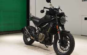 HUSQVARNA SVARTPILEN 401 2023